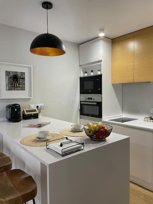 Apartamento Velarde-Maestranza Sevilla Exterior foto